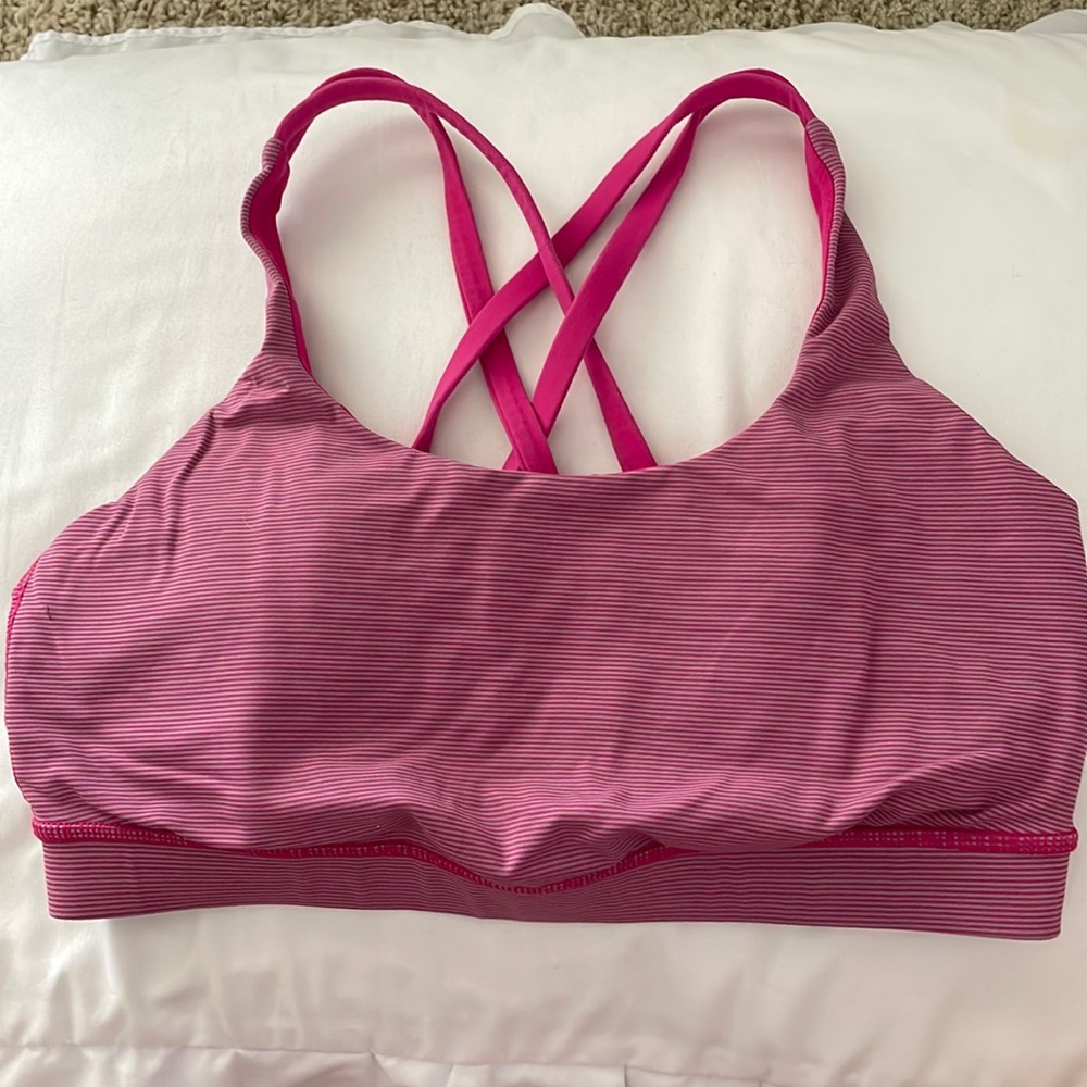 lululemon sports bra